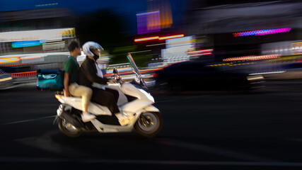 Obraz premium Early evening street scenes, Daegu, South Korea