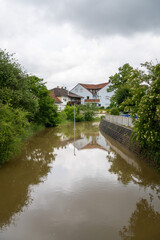 Fototapeta premium Hochwasser an der Donau / Stadt Straubing / Niederbayern