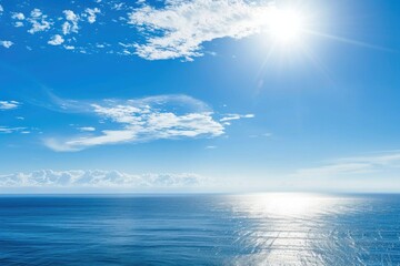 Obraz premium Horizon Blue Sky. Serene Ocean and Sky with Calm Water and White Sun