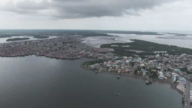 Bah&iacute;a del Pac&iacute;fico colombiano San Andr&eacute;s de Tumaco en Nari&ntilde;o, dron