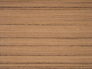Striations of sepia and taupe blend harmoniously in this robust walnut veneer, radiating organic warmth
