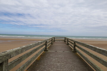 Obraz premium Ohama Beach Pontoon, Normandy, France
