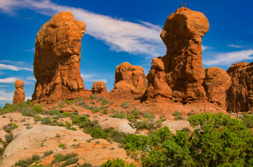 Fototapeta premium Parade of the Elephants With People Arches National Park Utah