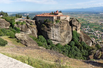 Fototapeta premium Panoramic view of Meteora Monasteries, Thessaly, Greece