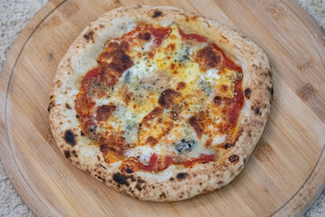 Traditional artisanal pizza with long-maturing dough