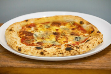 Traditional artisanal pizza with long-maturing dough