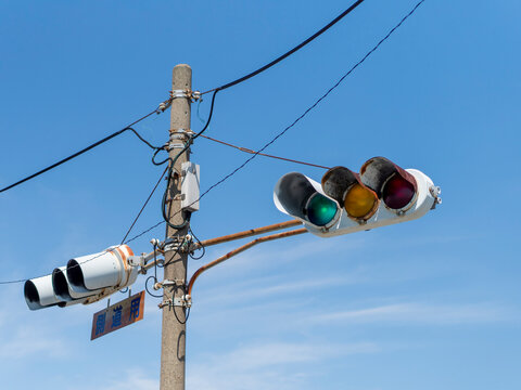 車両用信号機」の写真素材 | 189件の無料イラスト画像 | Adobe Stock