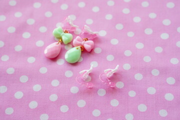 キッズ用の手作りイヤリングとイヤリングパーツ