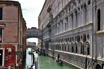bridge of sighs