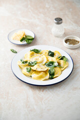 Traditional ravioli with spinach and cream