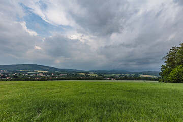 Fototapeta premium Wolken über den Bergen
