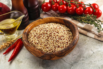 Raw dry quinoa seeds cereal