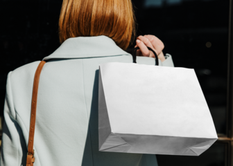 Paper shopping bag PNG mockup