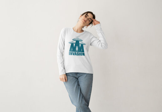 Mockup of woman wearing customizable sweatshirt touching head
