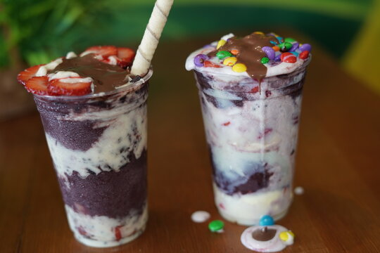 Copo de A&ccedil;ai com Ninho e Frutas