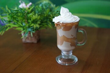 Cafe Gelado com Chocolate café com Doce de Leite