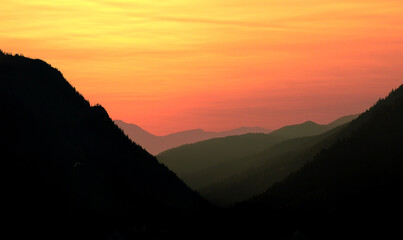 Fototapeta premium Mountain sunset