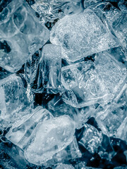 icecubes background,icecubes texture,icecubes wallpaper,ice helps to feel refreshed and cool water from the icecubes helps the water refresh your life and feel good.ice drinks for refreshment business