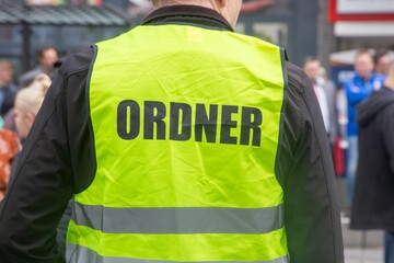 Ordner bei einer Veranstaltung