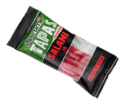 Peperami tapas salami mini snack air dried pork salamis in a 50g pack