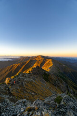 間ノ岳の朝焼け