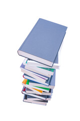 Bücherstapel aus verschiedenen Büchern freigestellt