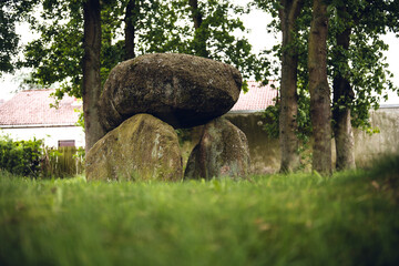 Gro&szlig;steingrab Langen (Rekonstruktion) 