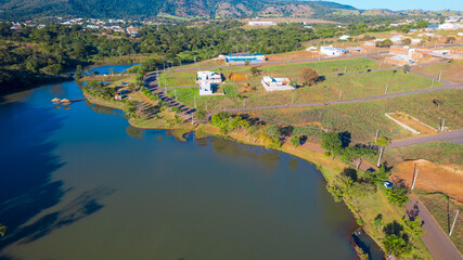 Fototapeta premium view of lake in Parque das Águas, Paraíso do Tocantins