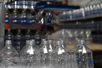 Deposito de Botellas de Plástico I Plastic Bottle Deposit