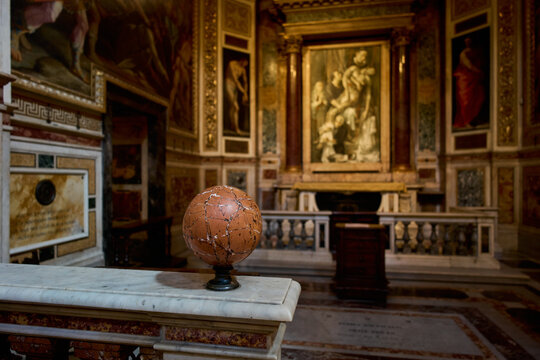 Passion Chapel (Cappella della Passione), Chiesa del Ges&ugrave;, mannerist and baroque styled church in Rome, Italy