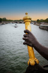 Details on the Pont Alexandre III bridge.