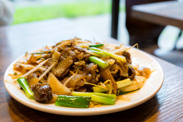 Hong Kong style stir fried beef noodles