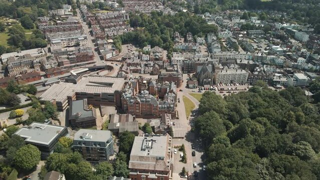 The Majestic Town of Tunsbridge Wells and the beautiful Le Pastiles.