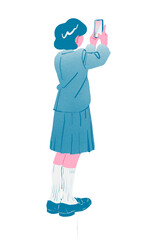 スマホで写真を撮る制服の女の子　
Girl in uniform taking a photo with a smartphone