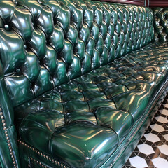 Obraz premium A vintage tufted vinyl home decor in USA evokes feelings of nostalgia in this image.