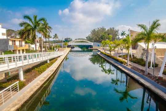 Streets along a river in Tampico, Tamaulipas