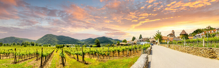 Fototapeta premium Dürnstein, Wachau, Donau, Österreich 