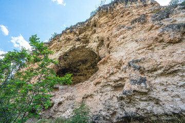 Obraz premium The scenic views of Ulubey Canyon Nature Park, which is a nature park in the Ulubey and Karahallı districts of Uşak, Turkey. The park provides suitable habitat for many species of animals and plants.