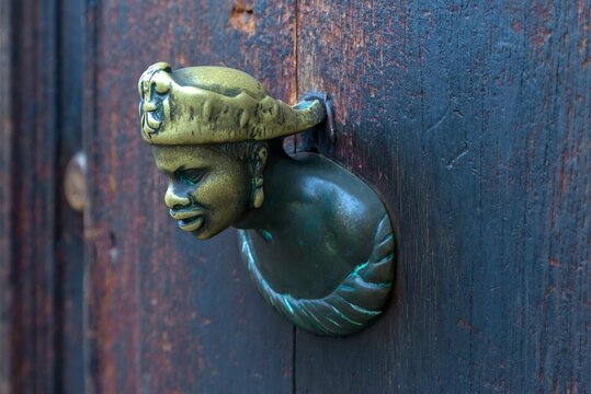Head of an Oriental as doorknob, Venice, Veneto, Italy, Europe