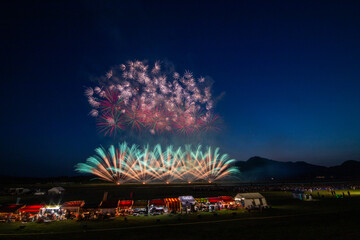 春の大曲の花火