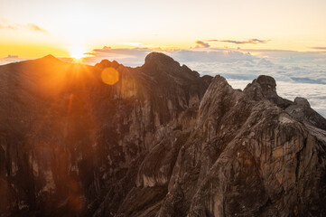 Sunrise over the Low's Gully a 1,800 m deep gorge carved out by glaciation on the north side of...