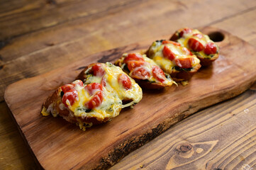 チーズピザトースト