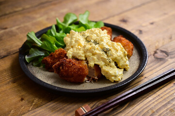 ササミフライとラッキョウタルタルソース