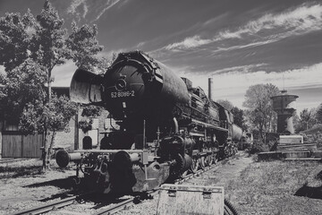 Alte Lokomotive -  Alte Dampflok - Old Steam Locomotive - Vintage - Train - Countryside - Railway - Railroad