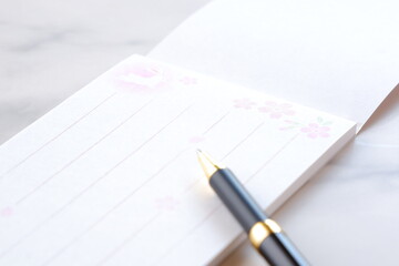 一筆箋で手紙を書く
