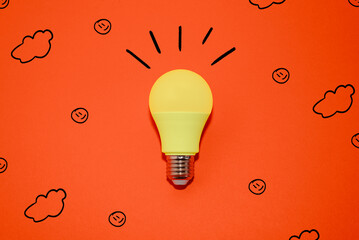 Ampoule, idée d'ampoule, schéma idée, dessins, fond orange, avoir une idée
