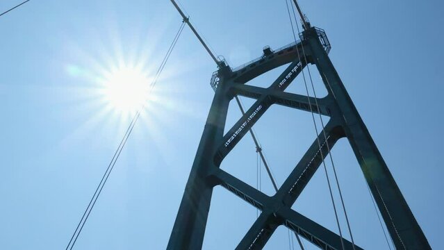  Close-up, Iron bridge structures in the sun, very beautiful video, close up. Lion Gate Bridge Vancouver, Canada