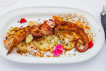 pulpo a la gallega 