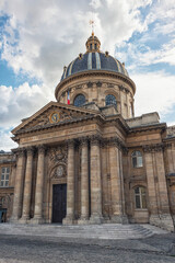 Obraz premium Facade of the Institut De France in Paris