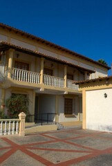 Fototapeta premium Nuestra arquitectura comprende nuestra herencia española,asi que podemos encontrar muchos ejemplos de arquitectura colonial,por supuesto otra mucho mas actual y moderna.